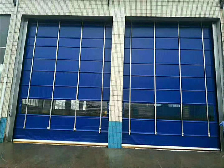 背帶式快速卷簾門-物流車間通道口案例 背帶式快速卷簾門-物流車間通道口案例